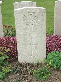 Bethune Town Cemetery - Richardson, Harold Stuart Jack
